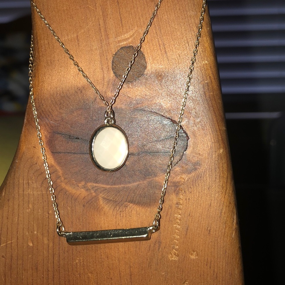 Dainty necklace